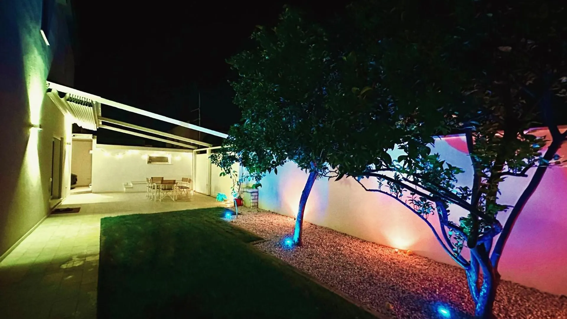 Villa Noga Rooms Selargius Italien